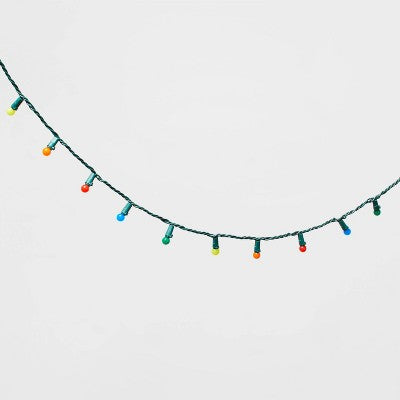  50ct LED Smooth Sphere Christmas String Lights With Green Wire - Wondershop™