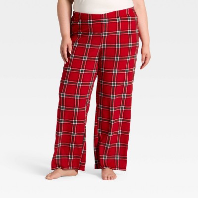  Women's Plaid Microfleece Holiday Matching Family Pajama Pants - Wondershop™ Red