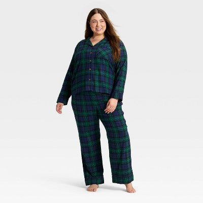  Women's Plaid Flannel Long Sleeve Shirt And Pants Holiday Matching Family Pajama Set - Wondershop™ Navy Blue