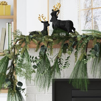  6' Pine And Eucalyptus Artificial Christmas Garland Green - Wondershop™