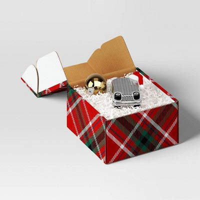  Christmas Shredded Paper Filler White - Wondershop™