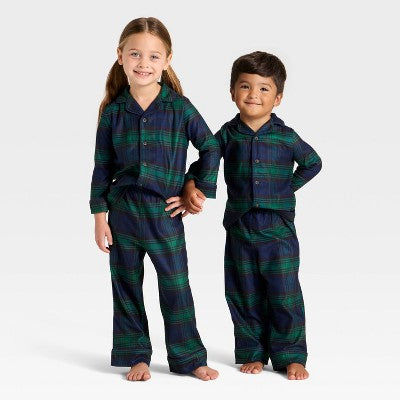  Toddler Plaid Long Sleeve Shirt And Pants Holiday Matching Family Pajama Set - Wondershop™
