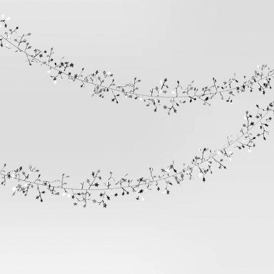  22' Wire Star Christmas Garland - Wondershop™