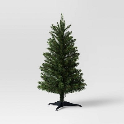  Pre-Lit LED Alberta Spruce Artificial Christmas Tree - Wondershop™