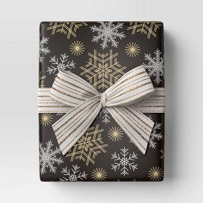  30” 25 Sq Ft Christmas Roll Wrap Gold/White Snowflakes On Black - Wondershop™