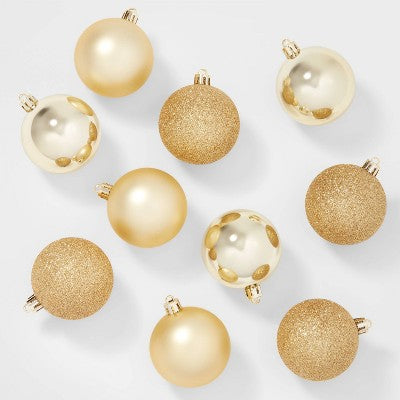  50ct Shatter-Resistant Round Christmas Tree Ornament Set - Wondershop™