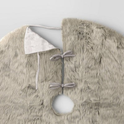  48" Faux Fur Christmas Tree Skirt Gray - Wondershop™