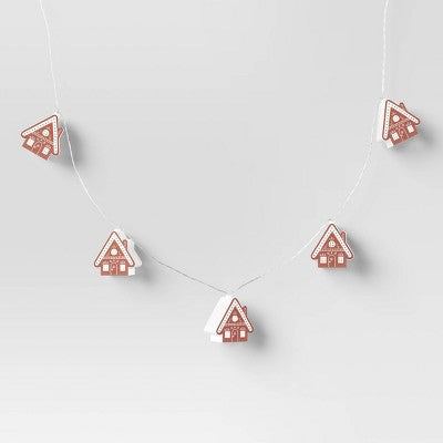  8ct LED Battery Operated Christmas Gingerbread Houses Novelty String Lights Warm White With Clear Wire - Wondershop™