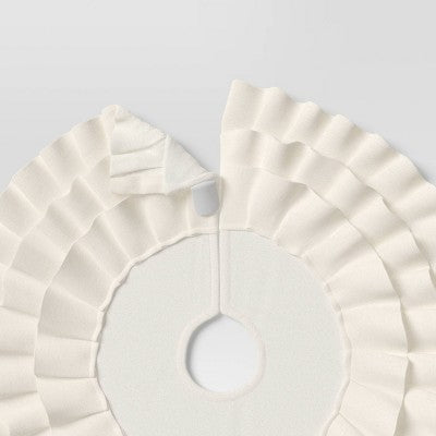  Christmas Mini Ruffle Tree Skirt Cream - Wondershop™