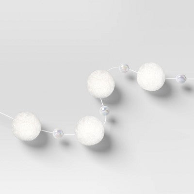  6' Christmas Pom Pom And Bead Garland White - Wondershop™